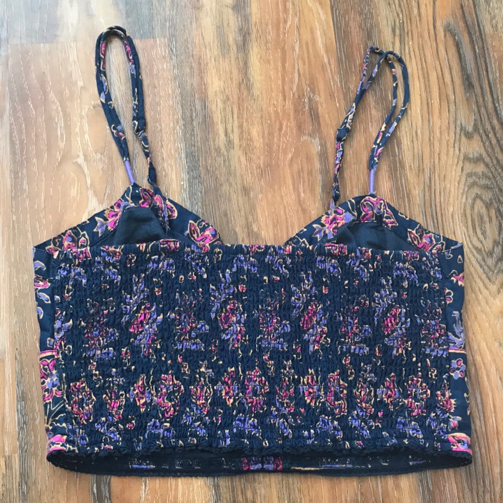 Patterned Crop - Picture 4 of 8